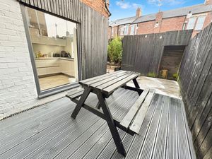 Photo 11- click for photo gallery